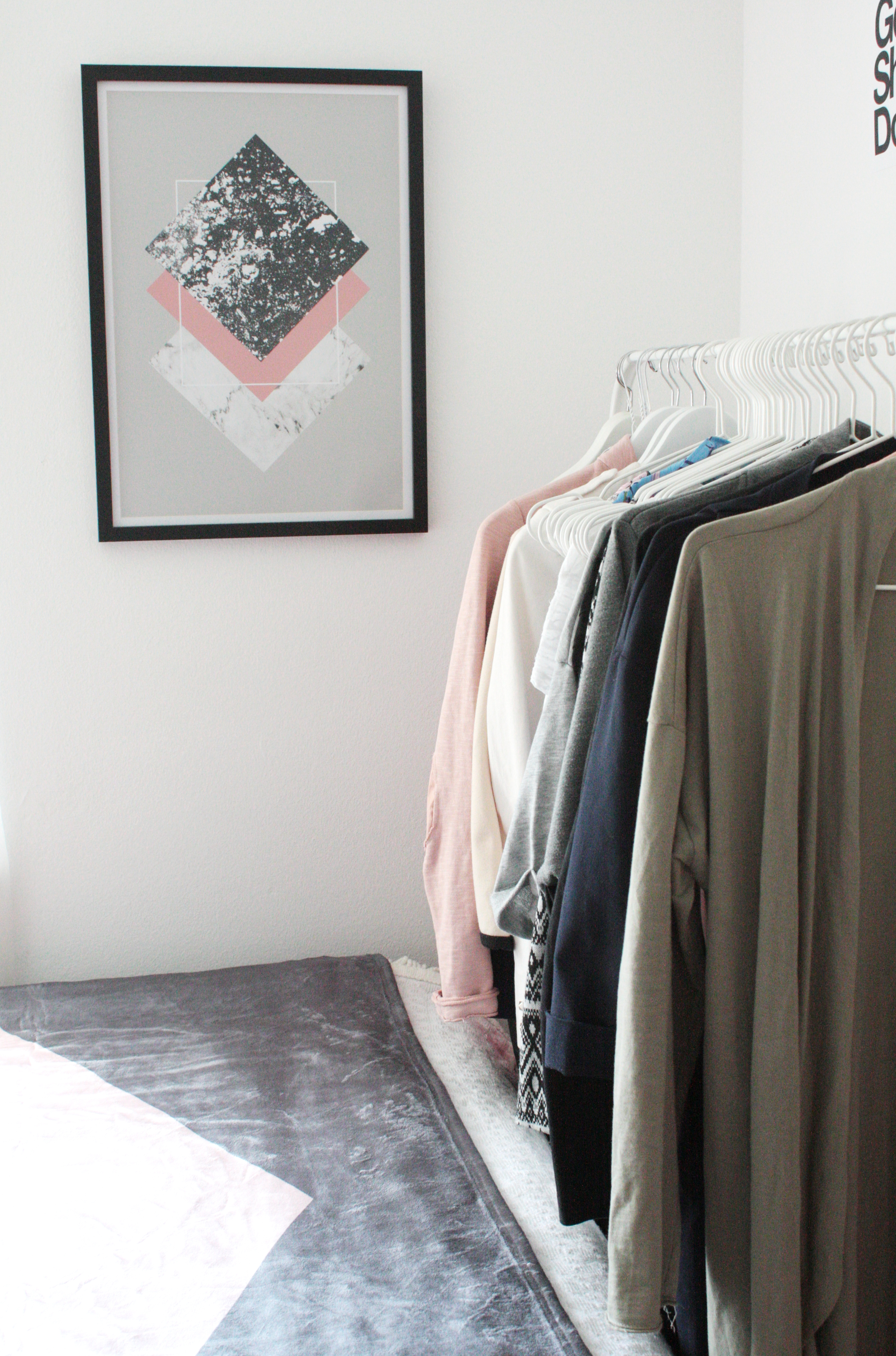 Kleine zimmer einrichten: lieblingsecke & giveaway rosy & grey